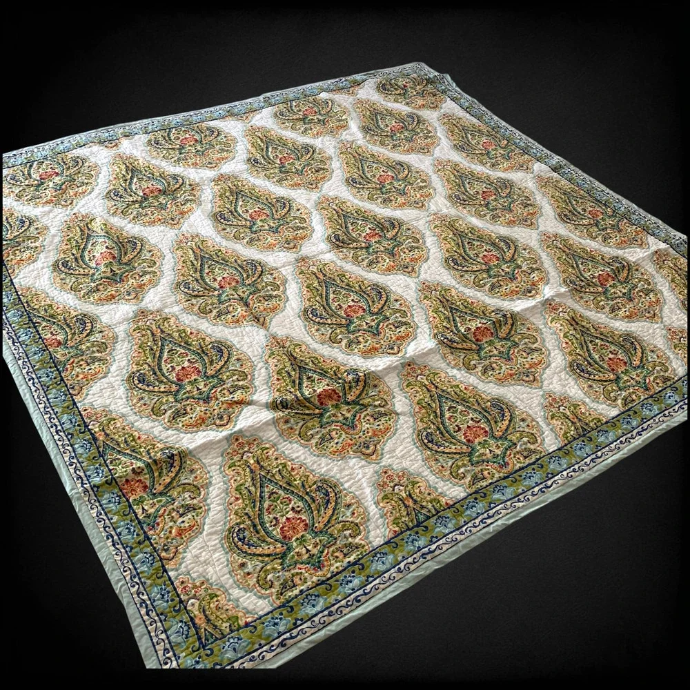 Pottery Barn Full Queen Reversible Paisley Quilt + Standard Sham Cotton India
